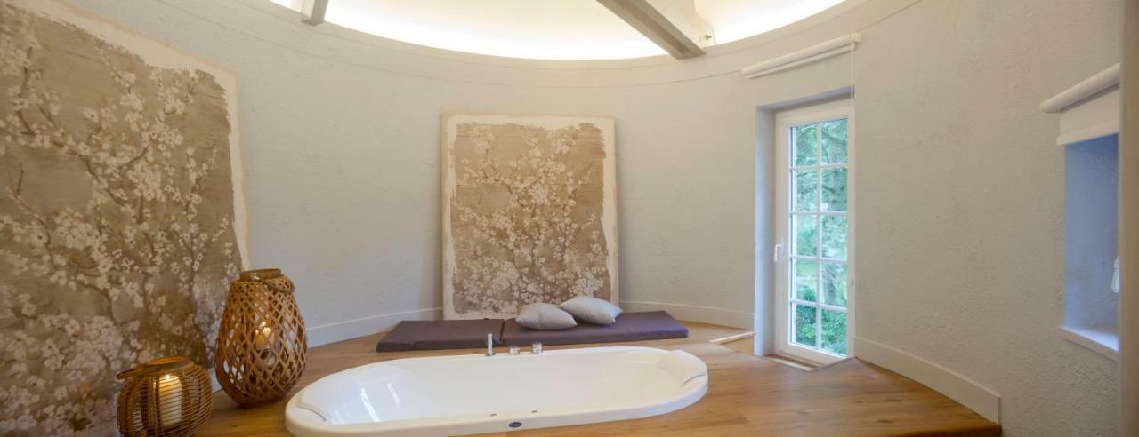Manoir De La Porte Hotel Sainte-Pience ภายนอก รูปภาพ